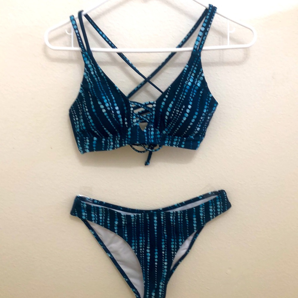 NWOT - bikini set, Medium.  Never worn